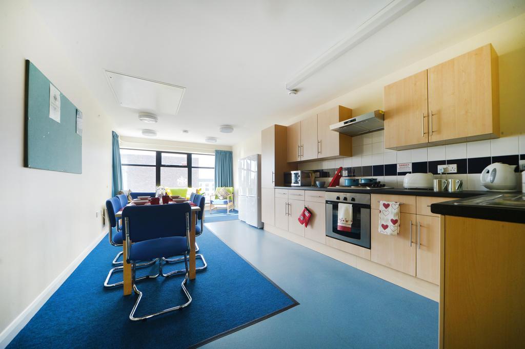 Newport Student Village Δωμάτιο φωτογραφία
